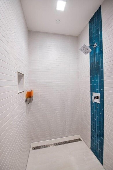 More Photos Of 201 E Kennedy Blvd, Tampa Office For Lease