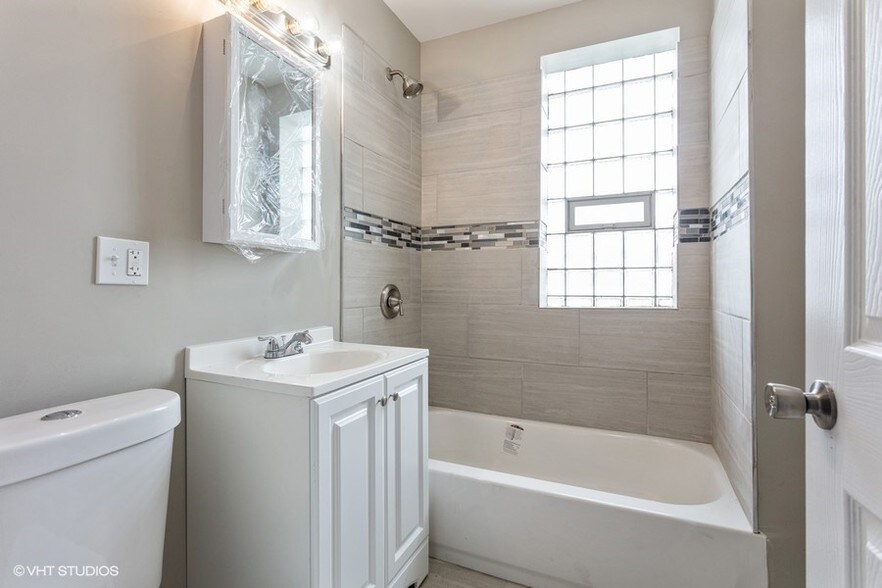 More Photos Of 7220 S Harvard Ave, Chicago Apartments For Sale