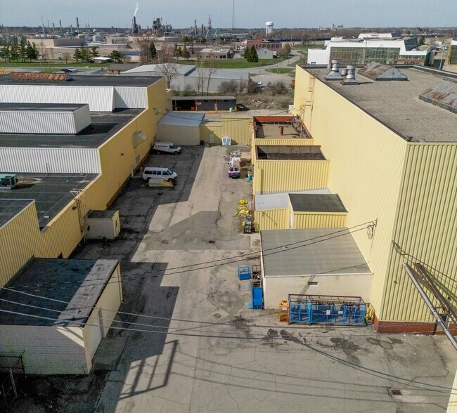 More Photos Of 750 Buckeye Rd, Lima Warehouse For Lease
