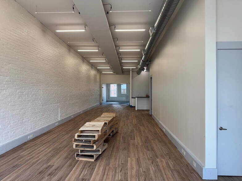 More Photos Of 615 Main St, Cincinnati Loft Creative Space For Lease