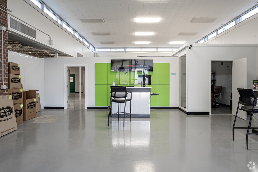 More Photos Of 53 Manning Rd, Enfield Warehouse For Lease