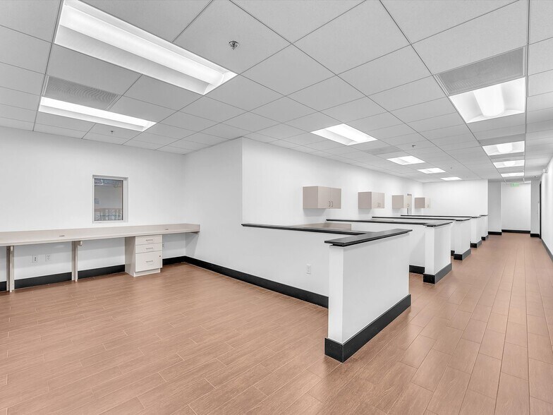 More Photos Of 2797 NW 105th Ave, Miami Warehouse For Lease