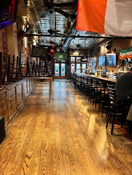 More Photos Of 62 Court St, Brooklyn Apartments For Sale