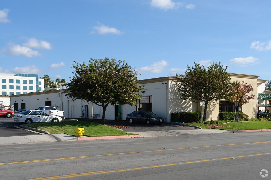 More Photos Of 25800 Jeronimo Rd, Mission Viejo Unknown For Lease