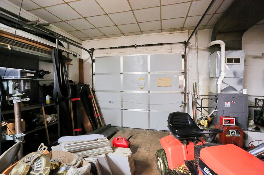 More Photos Of 3210 Wilmington Rd, New Castle Bowling Alley For Sale