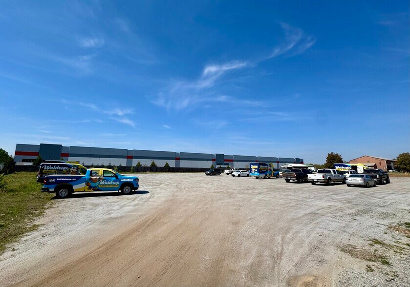 More Photos Of 321 Claude Collins Rd, Greer Contractor Storage Yard For Sale
