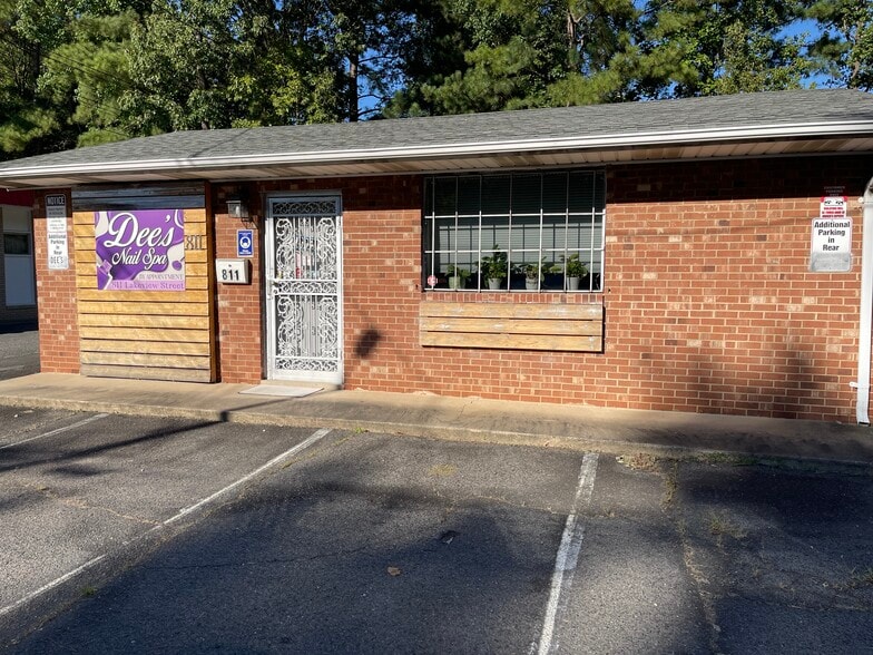 More Photos Of 811 Lakeview St, Kannapolis Freestanding For Sale