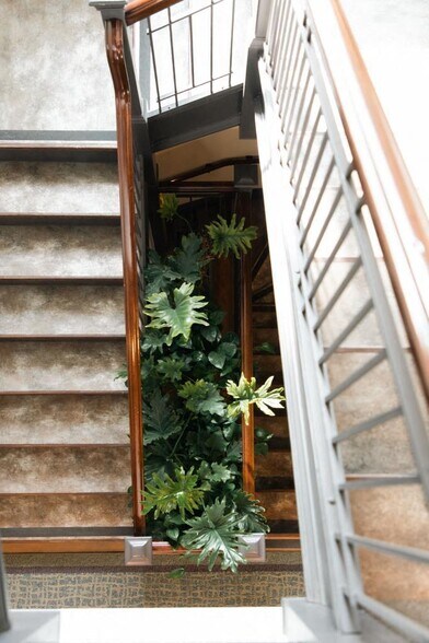 More Photos Of 21 S California St, Ventura Office For Lease