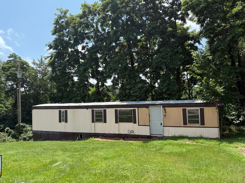More Photos Of 201 Pear St, Bethesda Trailer Camper Park For Sale
