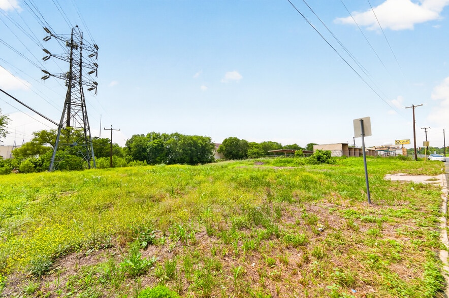 More Photos Of 8100 Melbury Forest, San Antonio Land For Sale