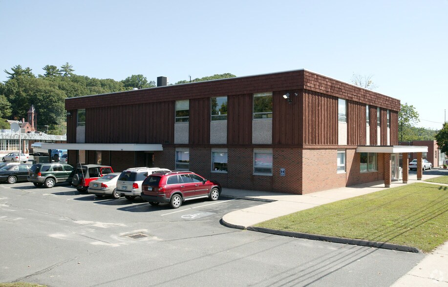 More Photos Of 30 Mill St, Unionville Medical For Lease
