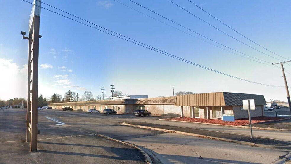 Primary Photo Of 503 N Euclid Ave, Bay City Office For Lease