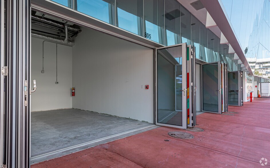 More Photos Of 1654 Meridian Ave, Miami Beach Storefront For Lease