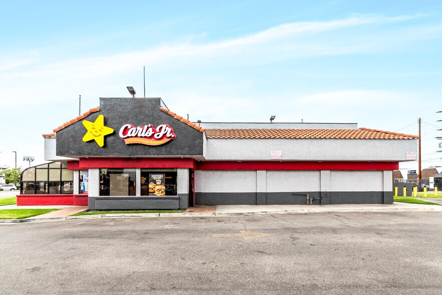 More Photos Of 21201 Sherman Way, Canoga Park Fast Food For Sale