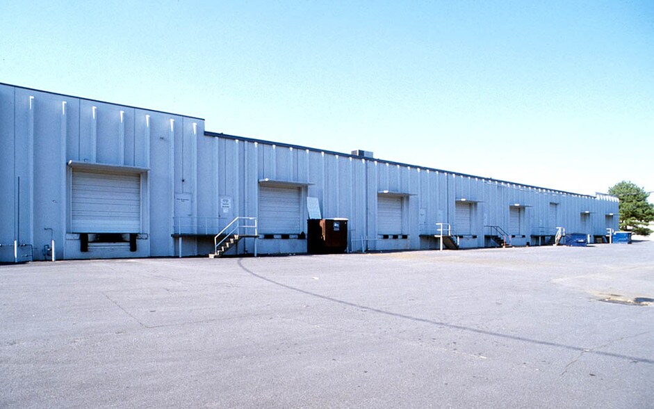 More Photos Of 6452 Warren Dr, Norcross Warehouse For Lease
