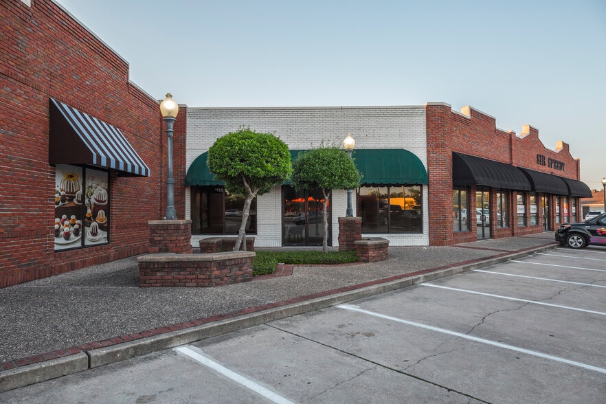 Primary Photo Of 1821 Avenue of America, Monroe Storefront Retail Office For Lease