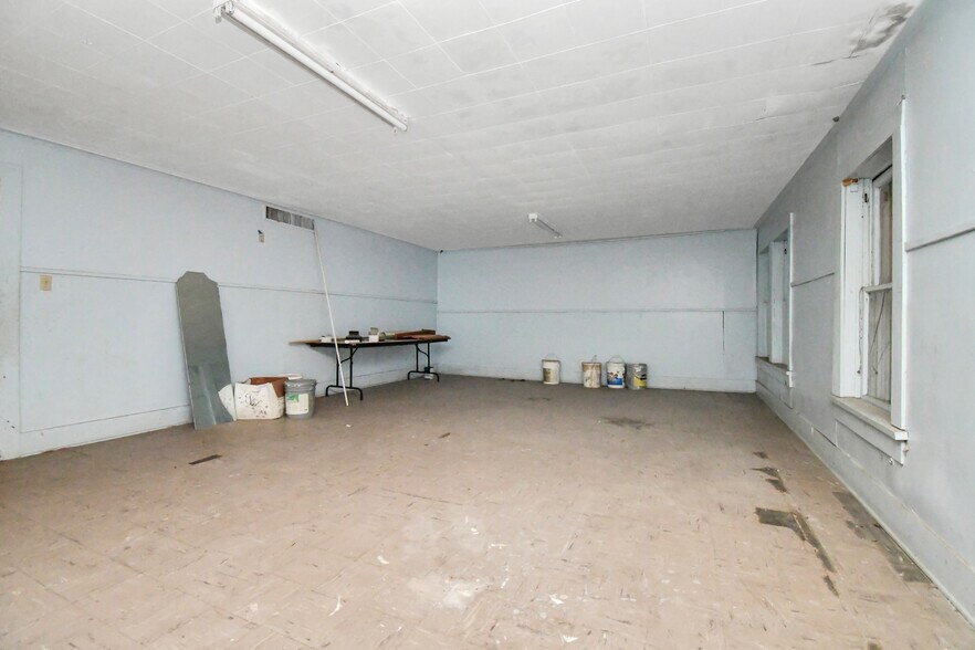 More Photos Of 2728 Kentucky St, Baytown Religious Facility For Sale