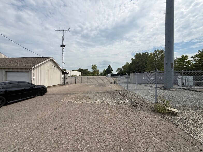 More Photos Of 5848 Poe Ave, Dayton Land For Lease