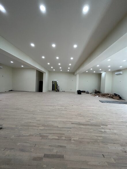 More Photos Of 2261 Bragg St, Brooklyn Schools For Sale