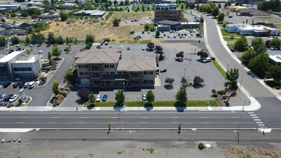More Photos Of 1355 Columbia Park Trl, Richland Office For Lease