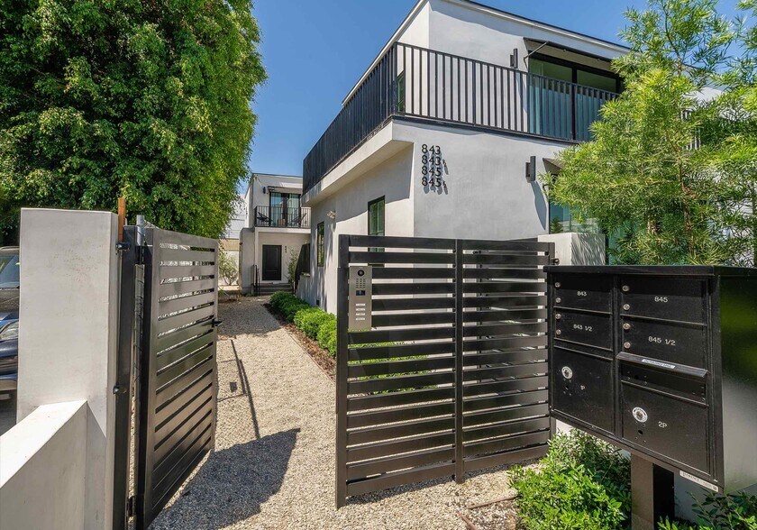 More Photos Of 843-849 N Alfred St, Los Angeles Apartments For Sale