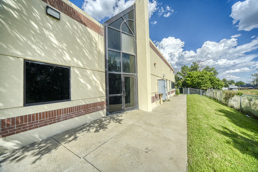More Photos Of 3440 W 71st Pl, Westminster Office For Lease
