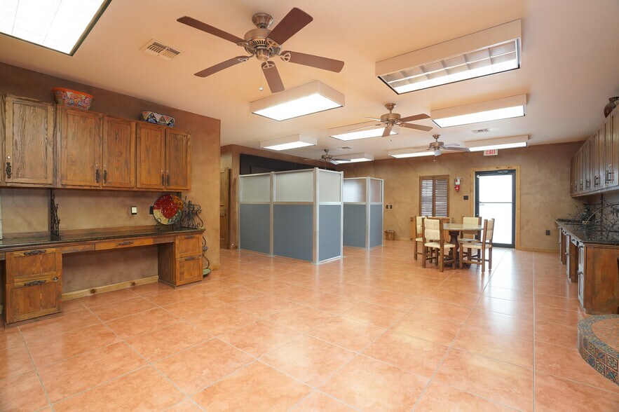 More Photos Of 404 Pat Booker Rd, Universal City Storefront Retail Office For Sale