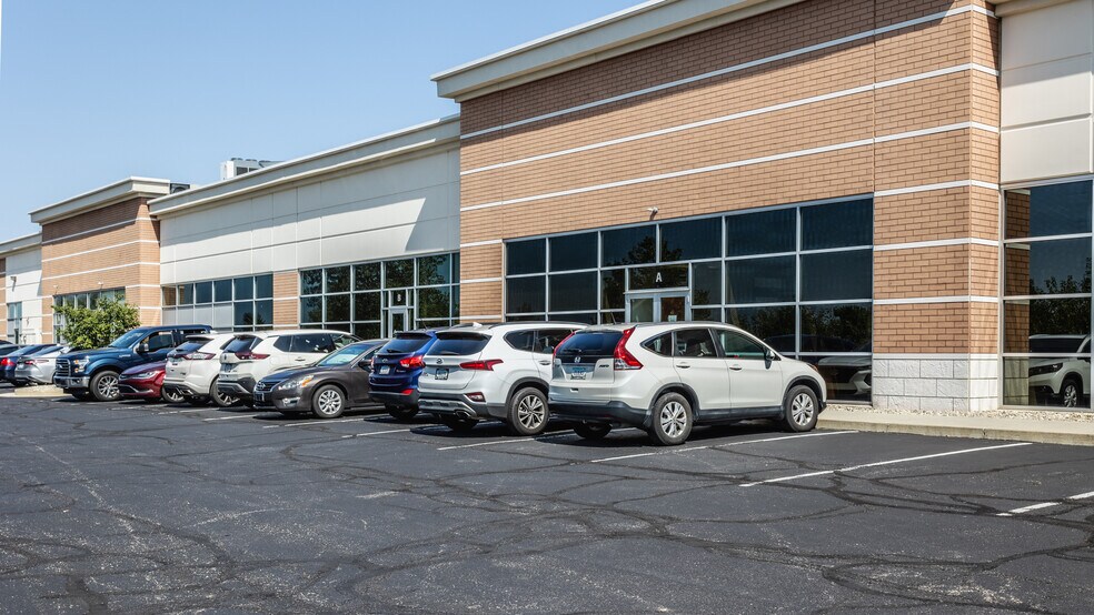 More Photos Of 965 N Emerson Ave, Greenwood Medical For Lease