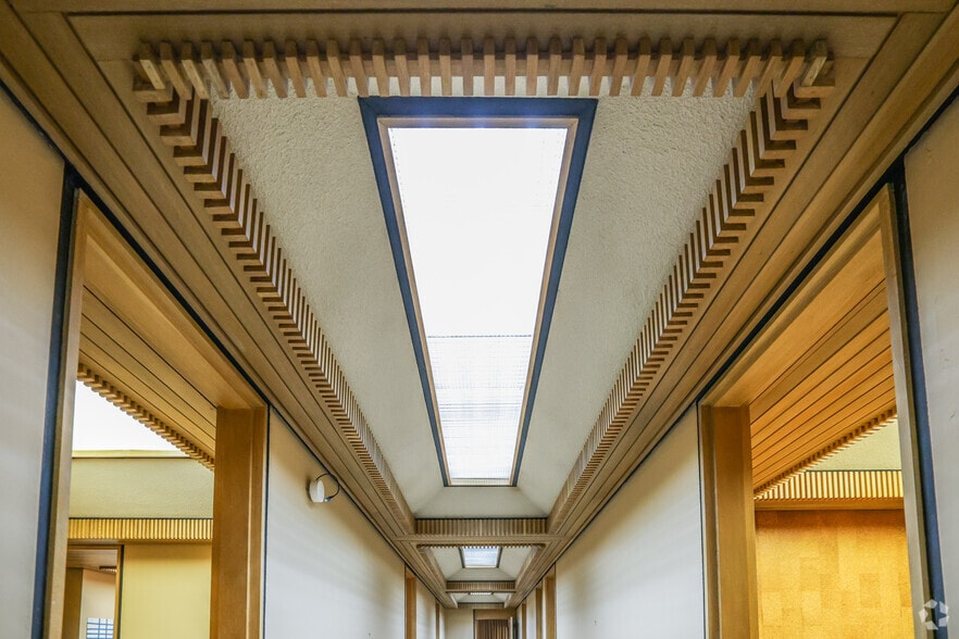 More Photos Of 114 E 5th St, Tulsa Office For Sale