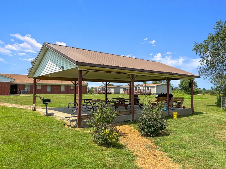 More Photos Of 4747 Old Dublin Rd, Mayfield Medical For Sale