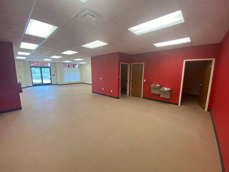 More Photos Of 9100 Big Spring Dr, Cranberry Township Apartments For Lease