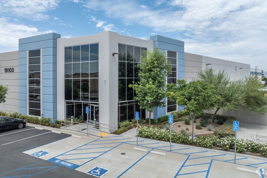 Primary Photo Of 19103 Messenia Ln, Perris Warehouse For Lease