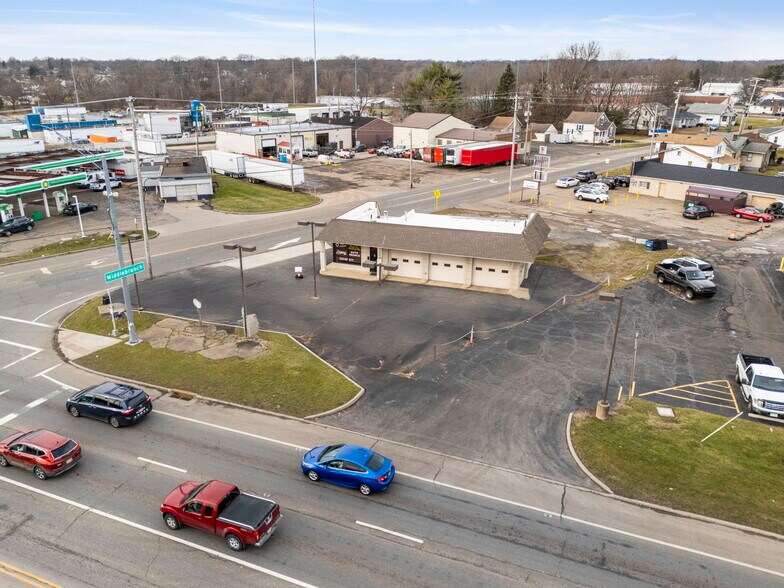 More Photos Of 2105 Columbus Rd NE, Canton Auto Repair For Sale