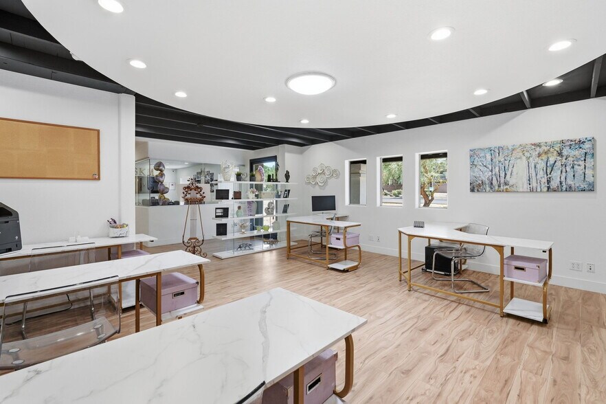 More Photos Of 12826 N Scottsdale Rd, Scottsdale Office Residential For Lease