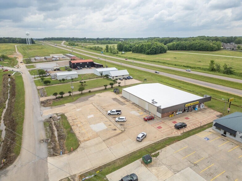 Primary Photo Of 107 N Lee Dr, Guntown Freestanding For Sale