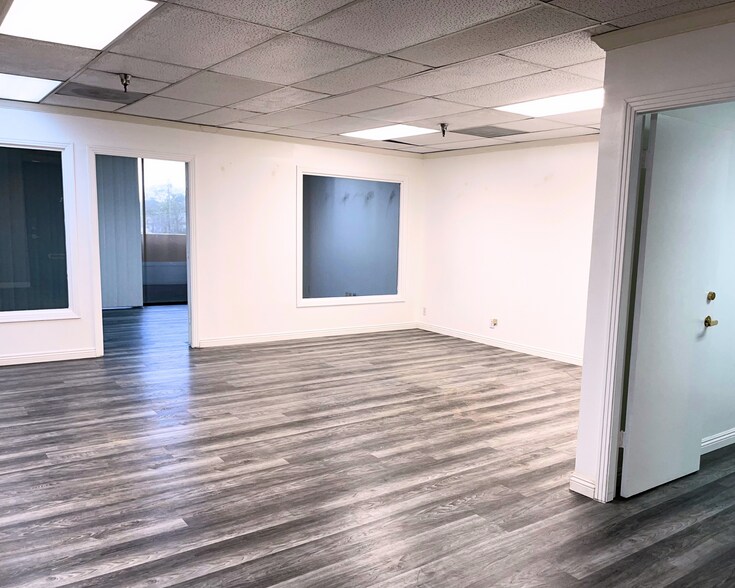 More Photos Of 430 S Garfield Ave, Alhambra Office For Sale