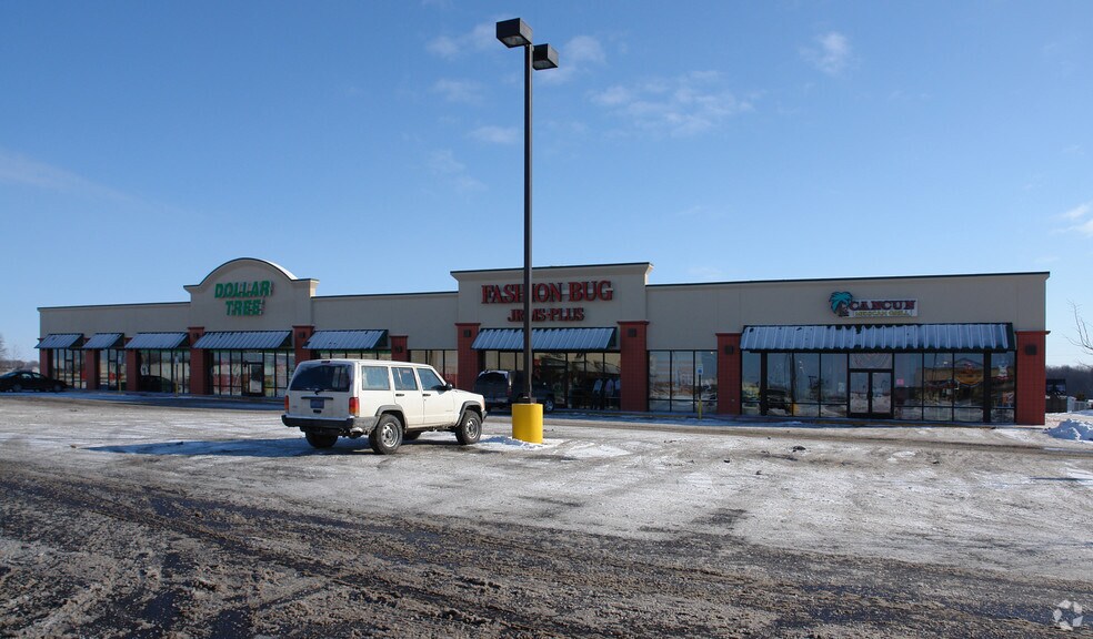 More Photos Of 2401-2459 Ontario Dr, Saint Johns Unknown For Lease