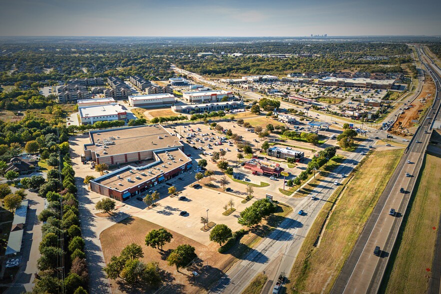 More Photos Of 6220-6230 US 287 HWY, Arlington Unknown For Lease