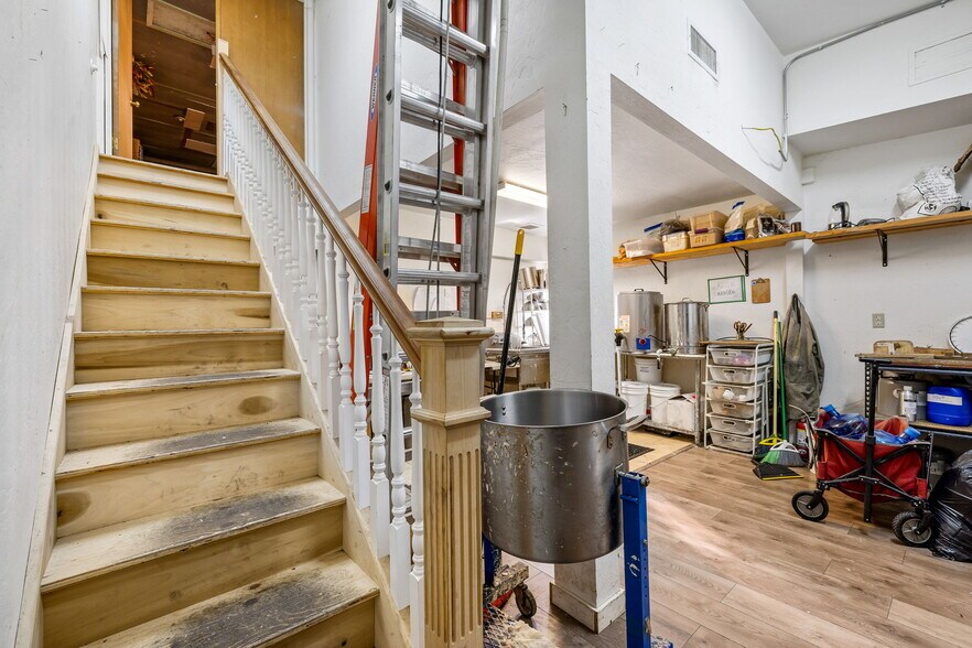 More Photos Of 435 Main St, Placerville Storefront For Sale