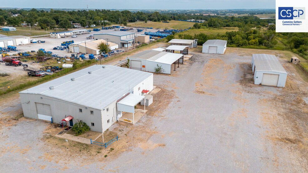 More Photos Of 1175 State Hwy 19, Chickasha Manufacturing For Lease