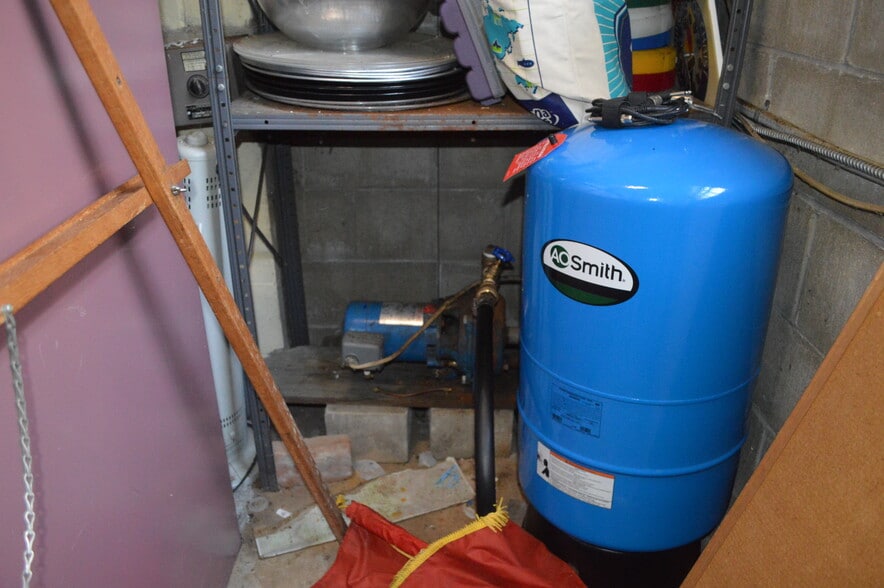 More Photos Of 857 Goshen Hill Rd, Lebanon Flex For Sale