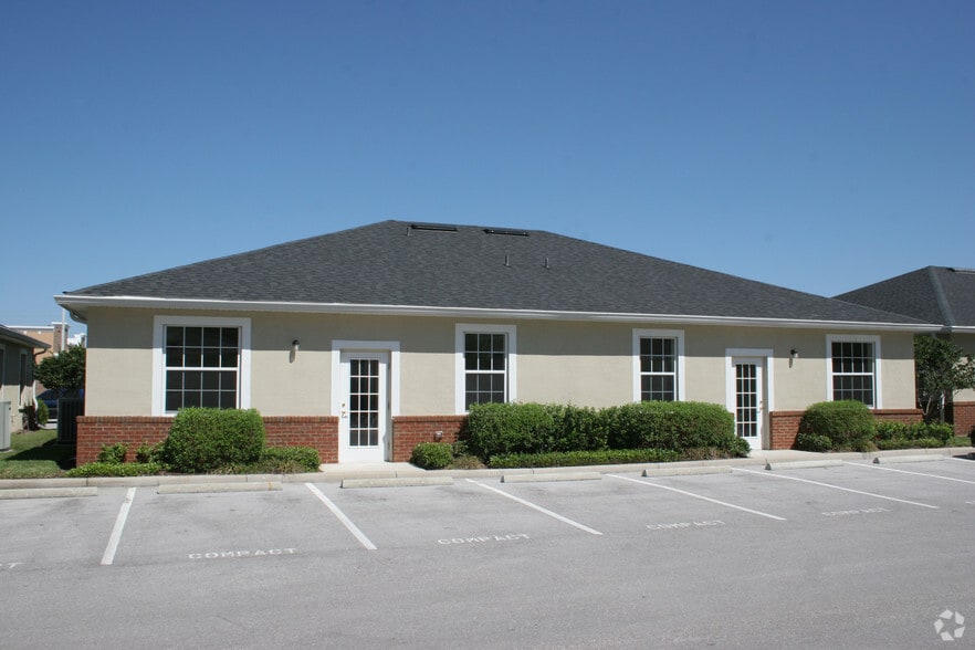 More Photos Of 2607 Windguard Cir, Wesley Chapel Medical For Lease