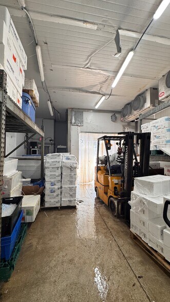 More Photos Of 3628-3682 NW 16th St, Lauderhill Light Manufacturing For Sale
