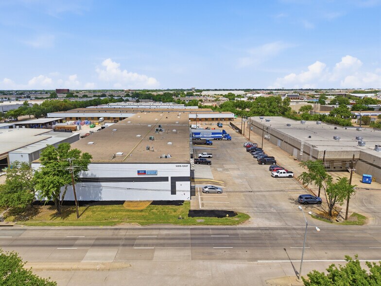 More Photos Of 10515-10537 Miller Rd, Dallas Distribution For Sale