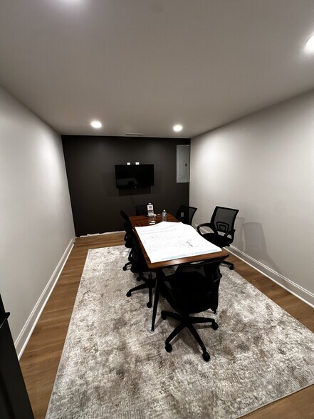 More Photos Of 161 Hodges St, Cornelia Flex For Sale