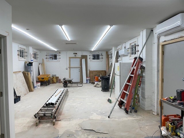 More Photos Of 322 Prospect Ave, Hartford Freestanding For Lease