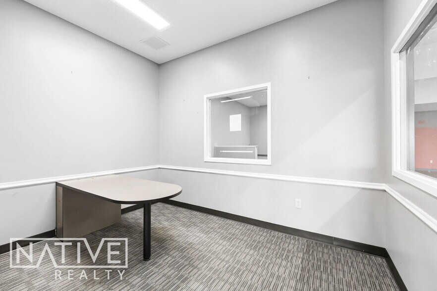More Photos Of 1722-1744 N Military Trl, West Palm Beach Storefront For Lease