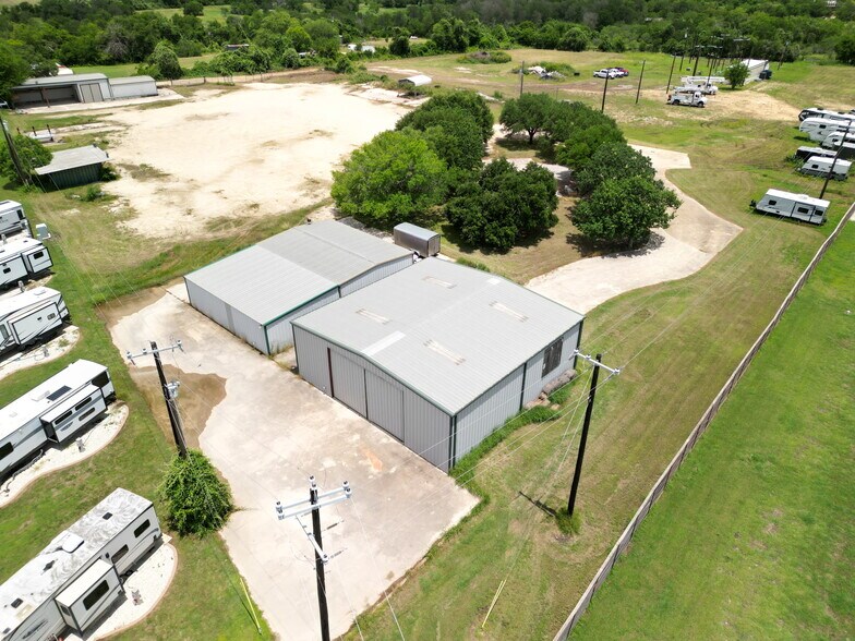 More Photos Of 126 Grist Mill Rd, Kyle Warehouse For Sale