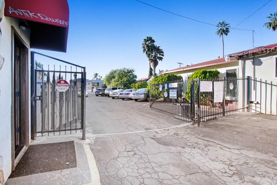 More Photos Of 9253 Sepulveda Blvd, North Hills Hotel For Sale
