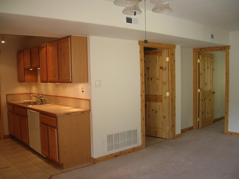 More Photos Of 8630 Fall River Rd, Idaho Springs Storefront Retail Residential For Sale